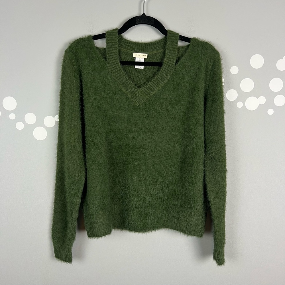Main Strip Green V-Neck Mink Hair Blend Sweater Size M Soft Fuzzy Knit